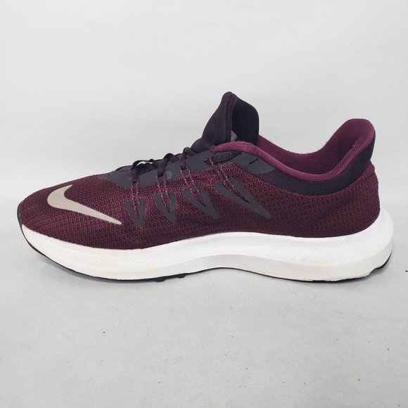nike quest burgundy